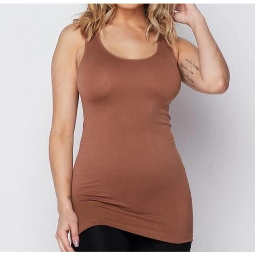 Magic Shape Tanks-multiple colors - Picture 2 of 5